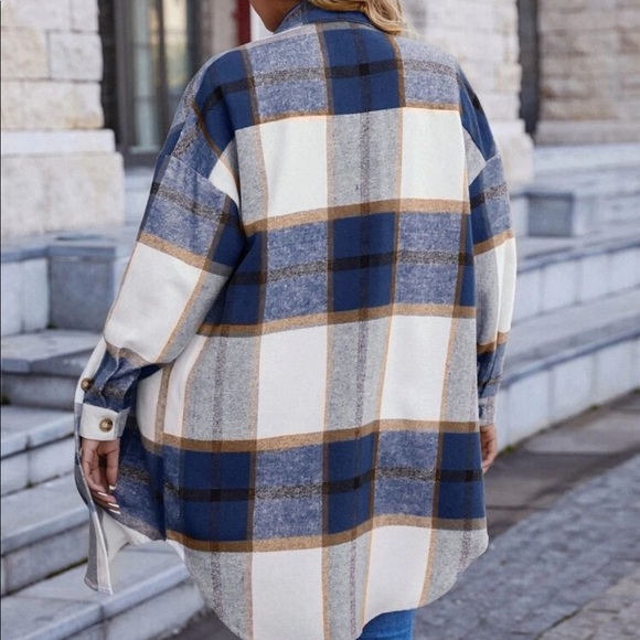 Tan white plaid button down overcoat jacket - Picture 12 of 16